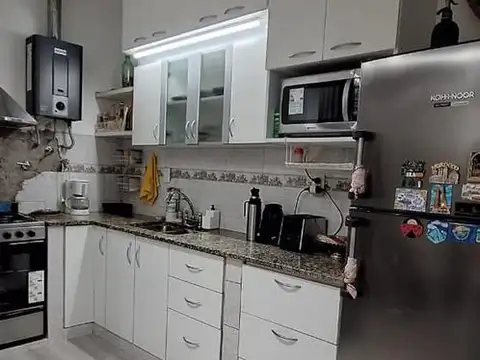 Depto Tipo Casa 4 ambientes con 1 baño