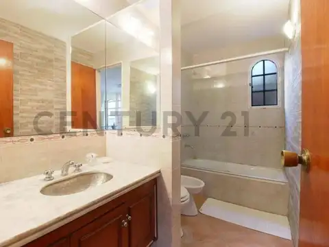 Casa en Venta en Guernica, USD 135.000