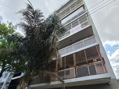 Vallejos 4400, Piso 6