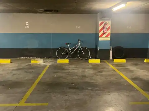 Cochera en Venta Cubierta