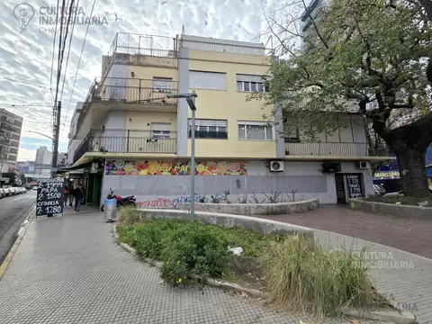 Departamento 3 ambientes con dependencia en Ramos Mejia Centro