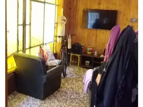 Chacabuco N° 1366, Granadero Baigorria - CASA EN VENTA