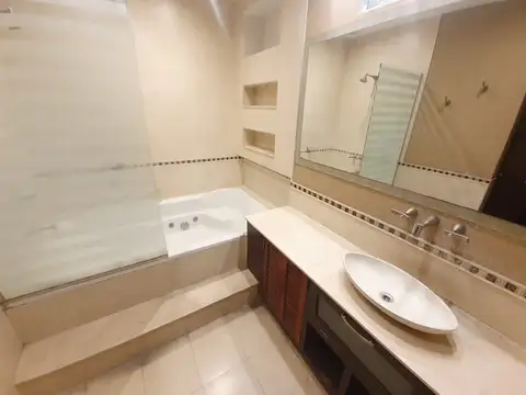 AVENIDA ACONQUIJA 400