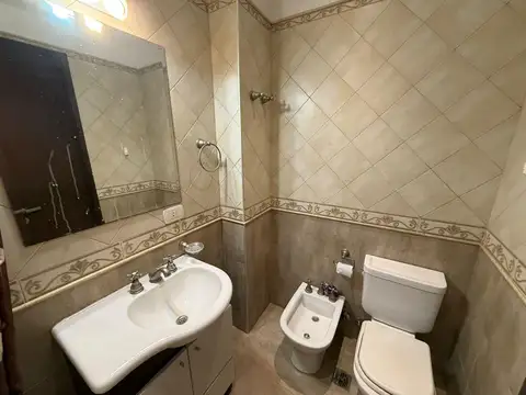 Depto Tipo Casa en Alquiler de 3 ambientes