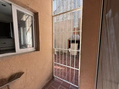 Depto Tipo Casa en Alquiler al Oeste