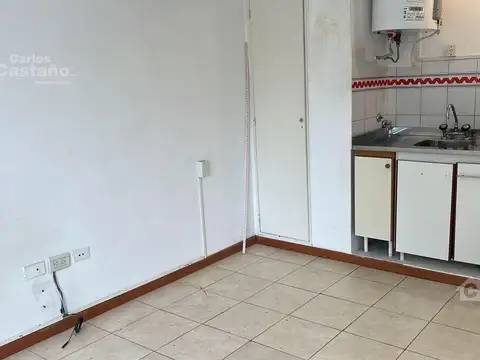 Departamento en Alquiler en Florida Mitre/Este, $ 550.000