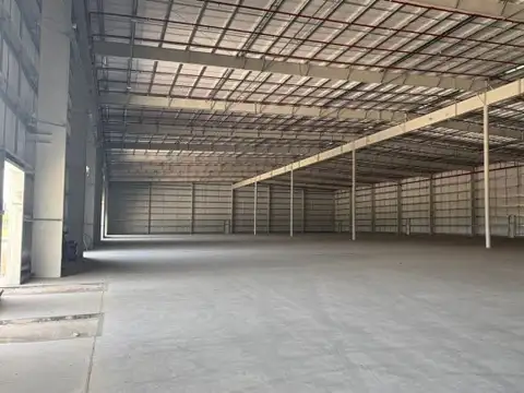 Galpon en Alquiler A Estrenar