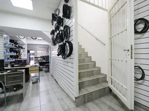 Galpon en Venta en Martínez, USD 1.100.000