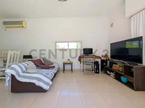 CASA - 2 DORMITORIOS - PILETA - JARDIN - TIERRA DE SUEÑOS 2 - ROLDAN