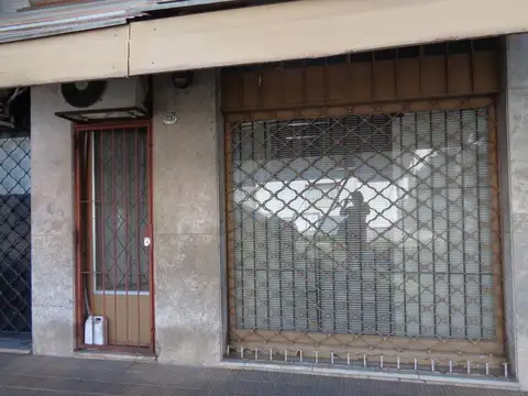 CARLOS PELLEGRINI al 1800