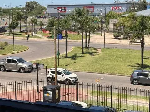 Oficina 2 ambientes con 1 baño