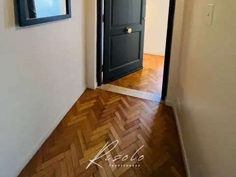 Departamento Venta, 4 ambientes, 3 dormitorios, 2 baños. Cocina. Dependencia. Reciclado, Recoleta