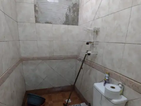 Carlos Encina al 5900