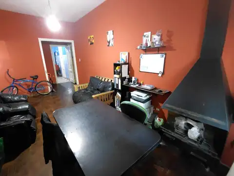 Depto Tipo Casa 4 ambientes con 2 baños