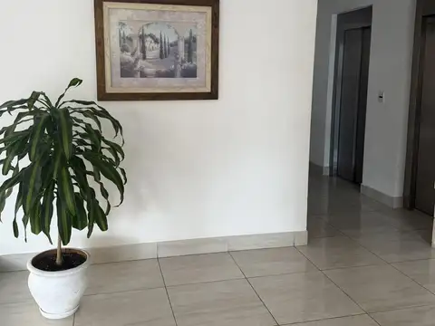 Departamento en Venta en San Fernando Vías  /  Centro, USD 124.000