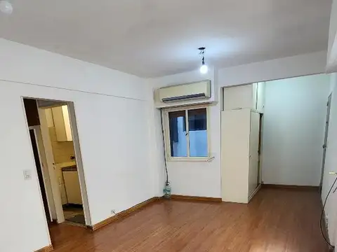 Departamento en Alquiler en Caballito, $ 450.000