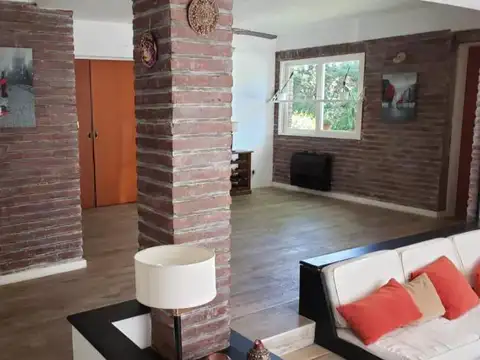 Alquiler Temporal casa 5 Amb  Country Loma Verde Escobar