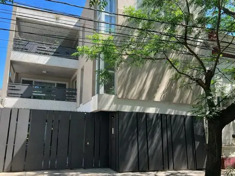 Semipiso de 3 ambientes en el casco histórico de San Isidro