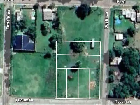 Terreno en Venta 30  mts Fondo