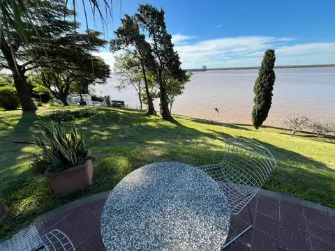 Flor De Ceibo. Acevedo