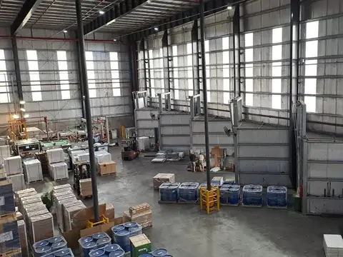 Galpon en Alquiler A Estrenar