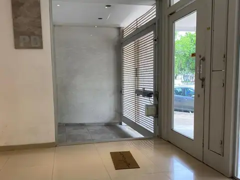 Plaza Irigoyen 107 Piso 1 Departamento B