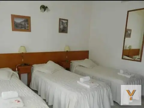 Oficina en Venta con 7 cocheras