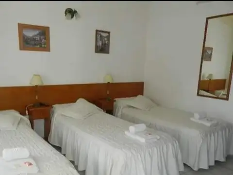 Oficina en Venta con 7 cocheras