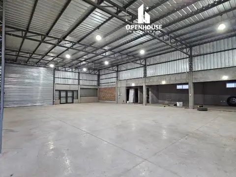 OPENHOUSE  vende excelente local mas deposito, Guaymallén.