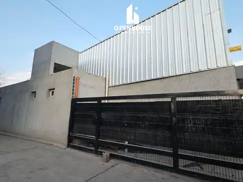 OPENHOUSE  vende excelente local mas deposito, Guaymallén.
