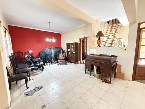 Casa en Venta con 1 cochera