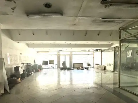 Avenida Caseros 3200