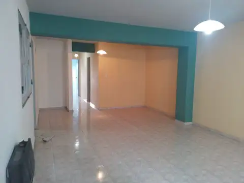 Departamento en Alquiler de 4 ambientes