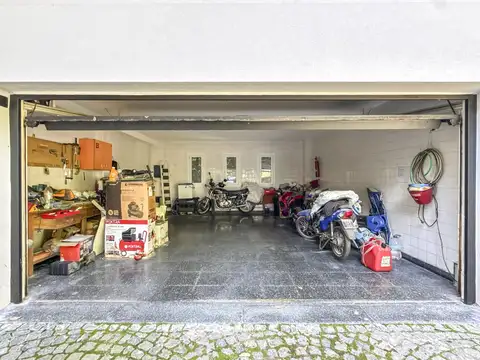 Casa en venta sobre Av Libertador  al 17000 - Béccar