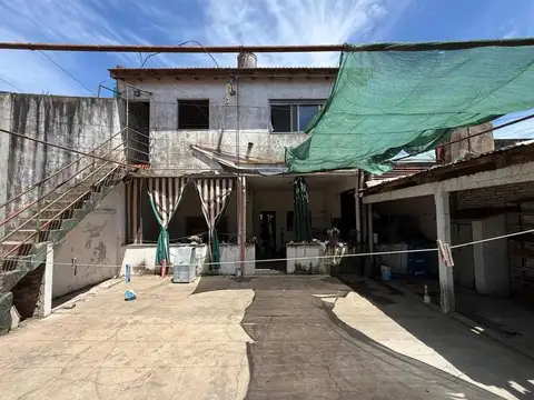 CASA EN VENTA EN CLAYPOLE