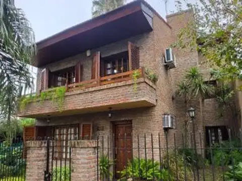 French 921 , Piso 1