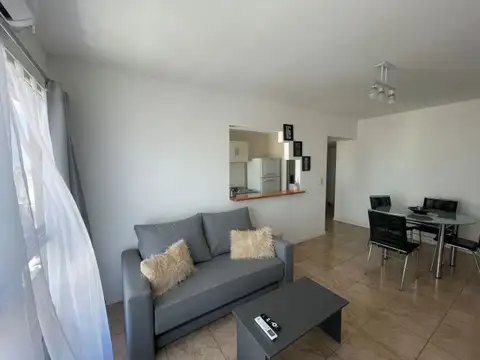 Departamento un dormitorio Amoblado en Alquiler- Peatonal Córdoba 955