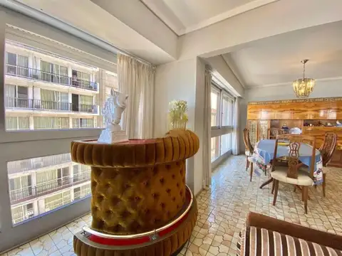 Departamento en Venta en La Bristol, USD 249.900