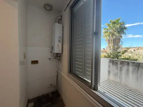 Departamento 4 ambientes con 1 baño