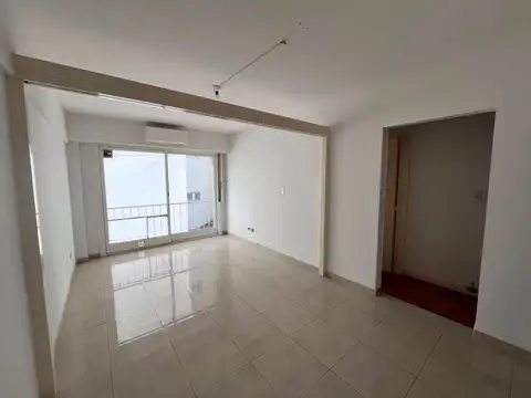 Departamento en Alquiler en Olivos, $ 700.000
