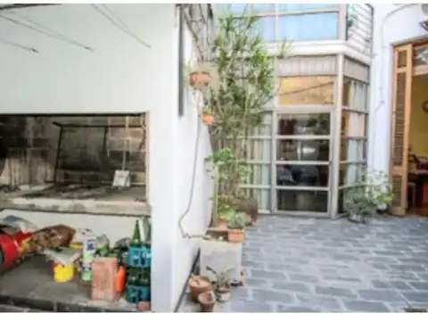 27 DE FEBRERO Y SARMIENTO