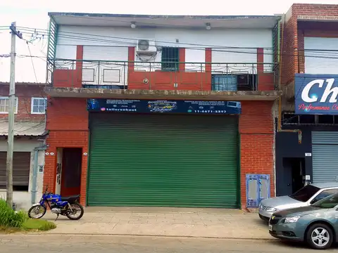 Ideal Comercial - Taller - Depósito o Desarrollo Vivienda - Lote 320m2 - Excelente Ubicación
