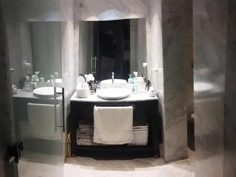 Departamento 5 ambientes con 3 baños