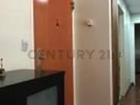 venta departamento de 4 ambientes, 2 baños completos, 1 en s