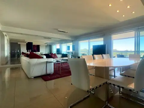 Departamento  en Venta en Playa Mansa, Punta del Este, Punta del Este / Maldonado