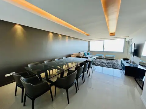 Departamento en Venta en Playa Brava, USD 850.000