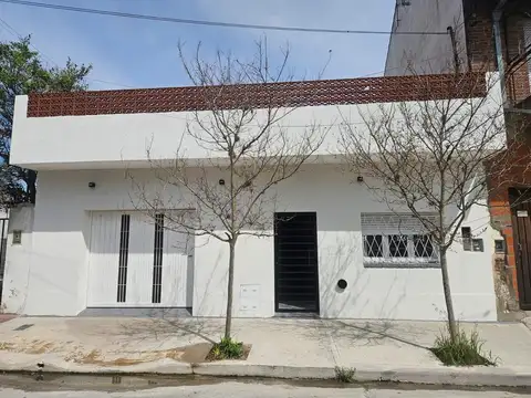 Depto Tipo Casa en Venta de 4 ambientes
