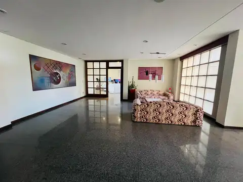 Departamento 4 ambientes con 4 baños
