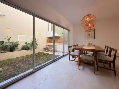 Casa en Venta en Nuestra Señora De Lourdes, USD 310.000