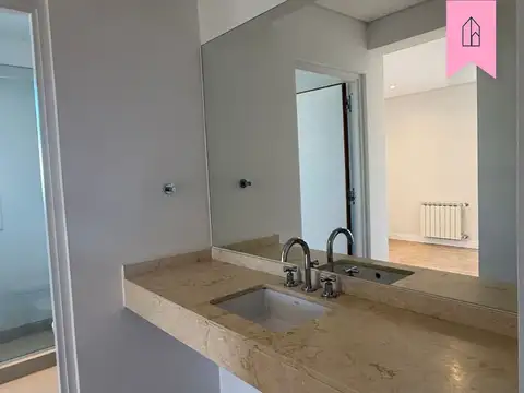 Departamento en Alquiler con 1 cocheras